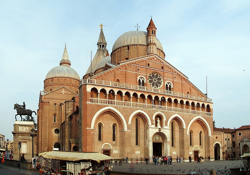 La Basilica di S. Antonio a Padova 